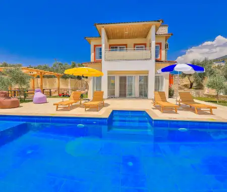 Villa Kartın