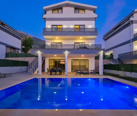 Villa Daisy B