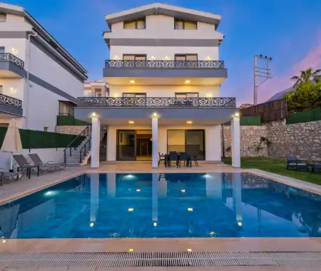 Villa Daisy C