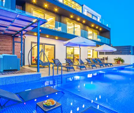 Villa Mega