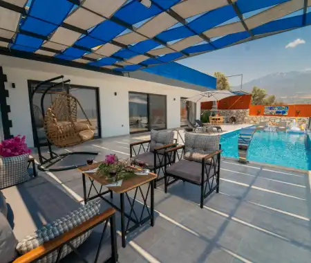 Villa Mega Star