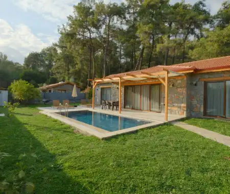 Villa Orka | Fethiye Havuzlu Muhafazakar Kiralık Villa