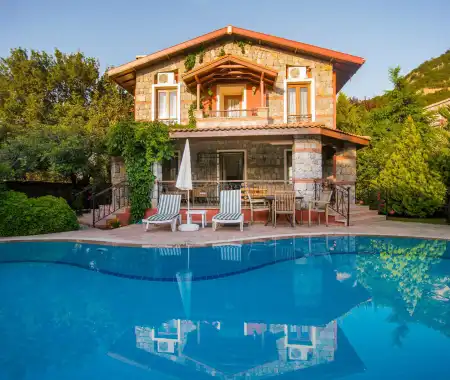 Villa Rota 3