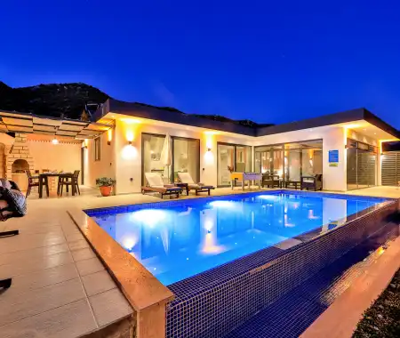 Villa Therapy