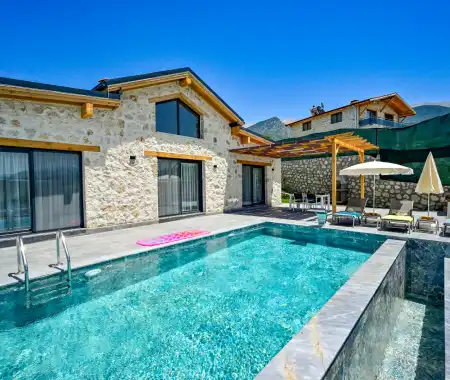 Villa Isla | Fethiye Havuzlu Muhafazakar Kiralık Villa