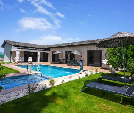 Villa Lagoon