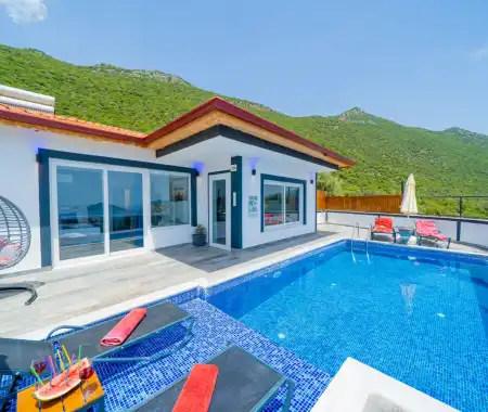 Villa Daylight