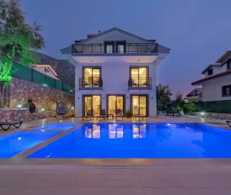 Villa Onur Ova