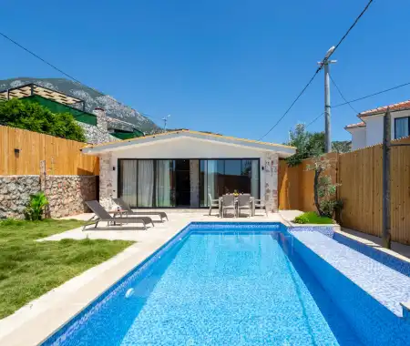 Villa Massa Trio | Kalkan Ulugöl Havuzlu Kiralık Villa