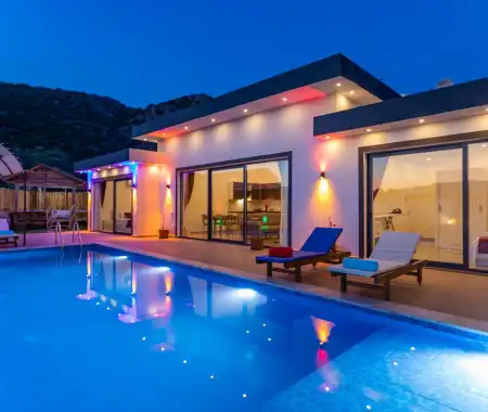Villa Moon