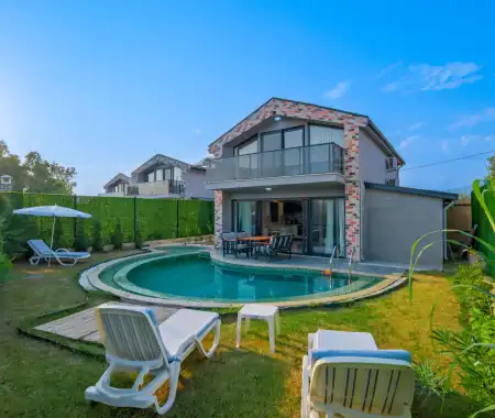 Villa Chivas 3