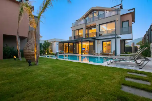 Villa Bling Excellence