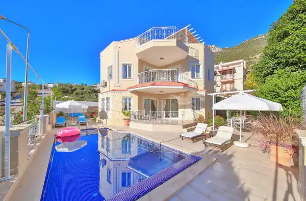Villa Mare Monte
