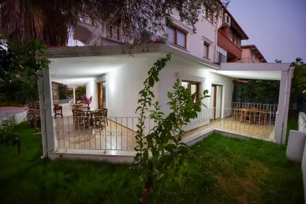Villa Gökkuşağı İnf